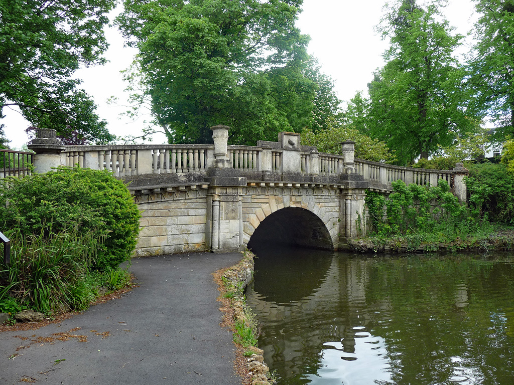 Pushchair-Friendly Cotswolds: Easy Days with Babies & Toddlers